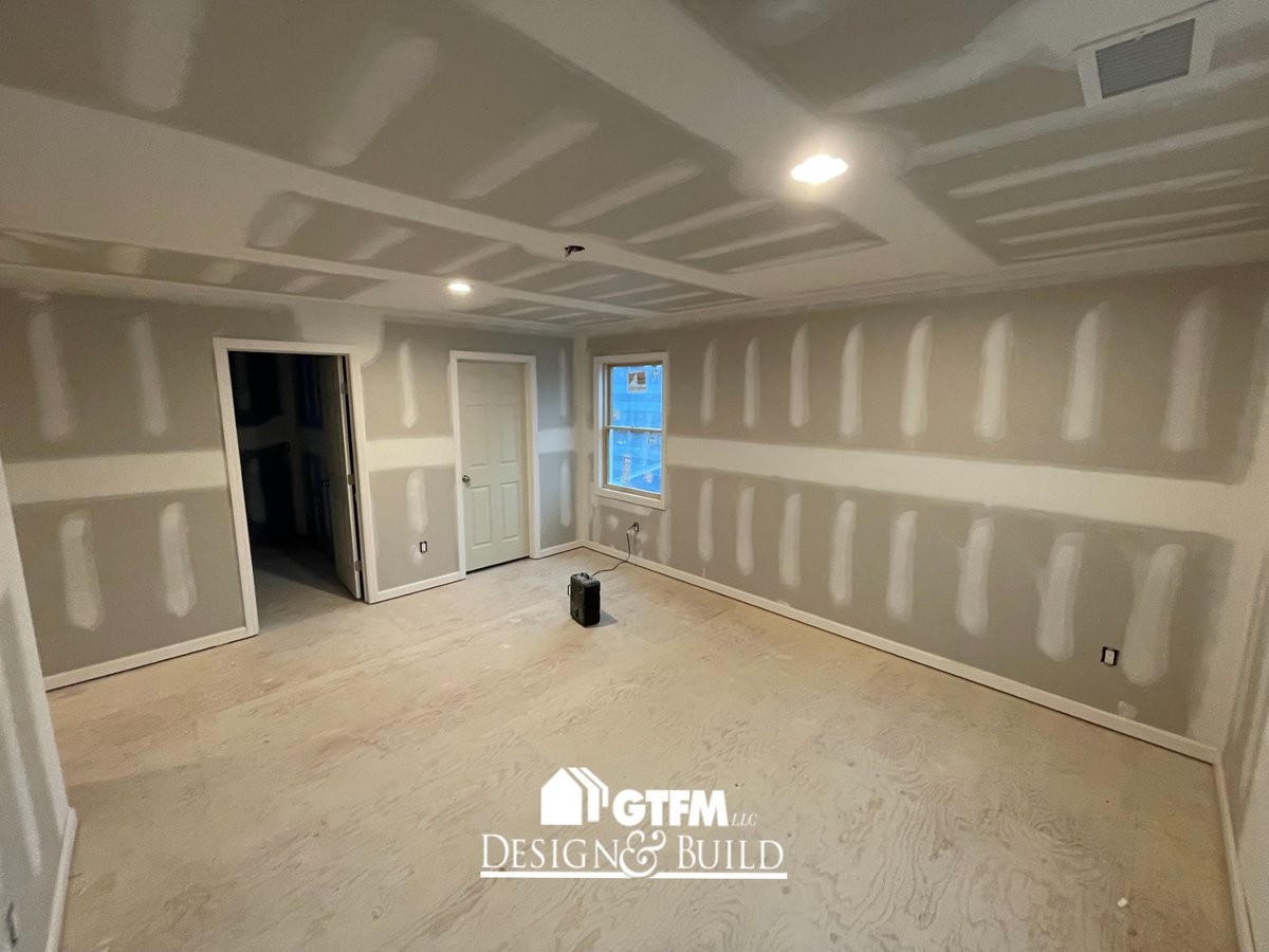 BuildGtfm's tweet photo. We're back! This time it's back to Oakland for a whole lot of spackle, trimming, and new doors on this stunning second story addition.
But you know what door is always open? Ours! Give us a call at (201) 343-7383

#oakland #oaklandnj #addition #trimming #door #gtfmllc #spackle https://t.co/jsKTXesJir