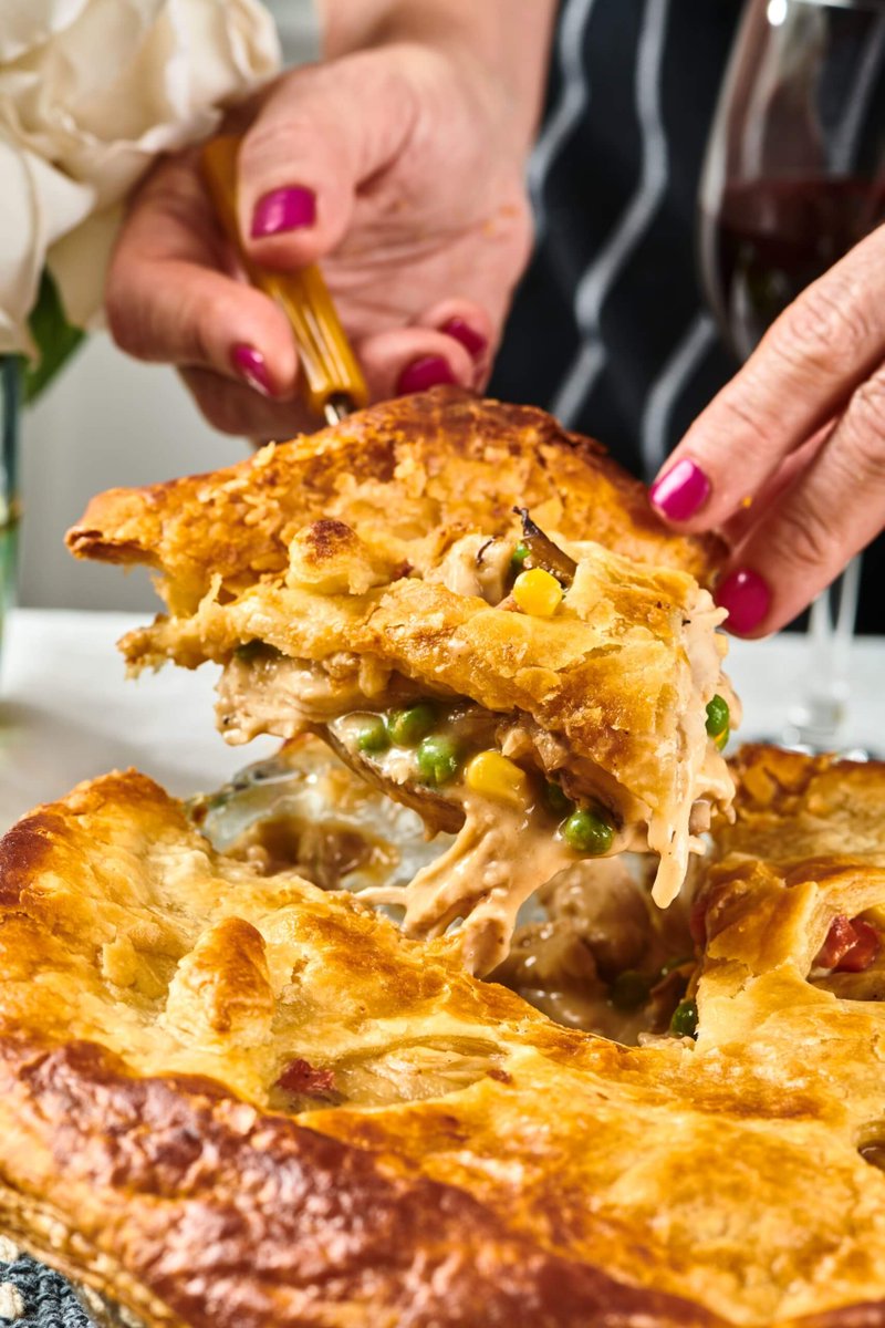 This is your cold-weather comfort food advisory! Temps outside are dropping and this hearty Turkey Pot Pie from @KatieWorkman100 is just what you'll need to stay warm and cozy. Find the #Recipe here: loom.ly/IXSy7kA