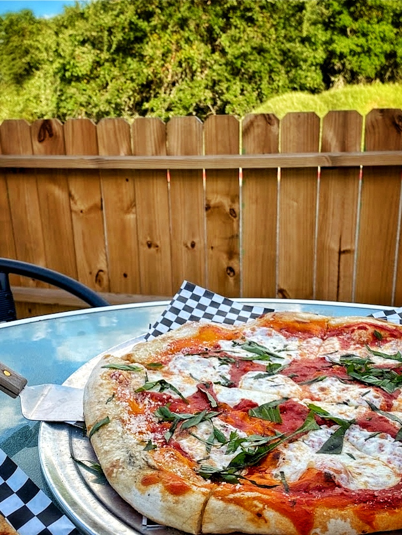 BergheimPizzaCo's tweet photo. 🧀 Today is #NationalCheeseLoversDay and we’re here to make sure it’s a gouda one! 🤩

Head to now to get your cheesy fix - our specialty pizzas are the way to go! 🍕 Our dough is made fresh daily and we use only the finest quality cheeses.

📷 Mark Cross on Google https://t.co/vOO0mNe11k