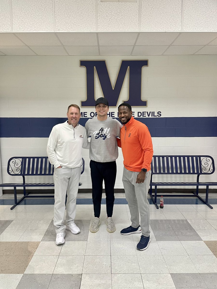 Weagle weagle! Appreciate <a href="/CoachHughFreeze/">Hugh Freeze</a> and <a href="/CoachCaddy24/">Cadillac Williams</a> for stopping by today! Future is bright on the plains 🐅