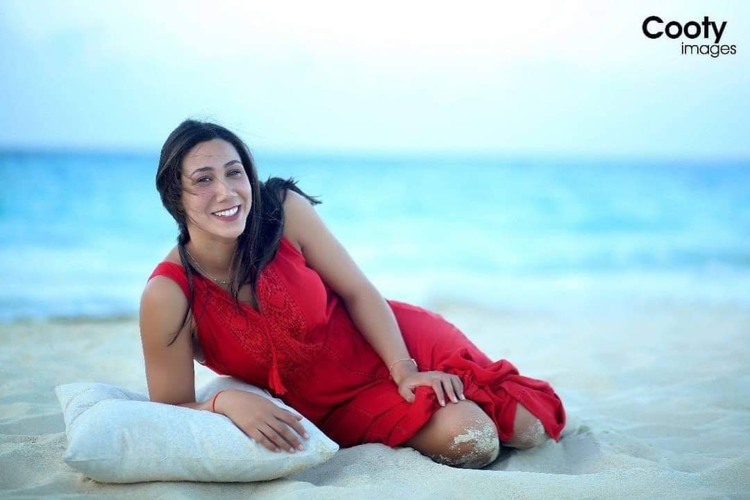 CootyImages's tweet photo. Photo shoot: 📸 @CootyStudios - powered by @CootyImages 
Celebrating @FaridaOsman birthday 🏊‍♂️🎂🎉🎊🥳🎈🎁💚🤍

#فريدة_عثمان
#birthdaygirl
#cootystudios
#cootyimages https://t.co/bdGqYUhfs3