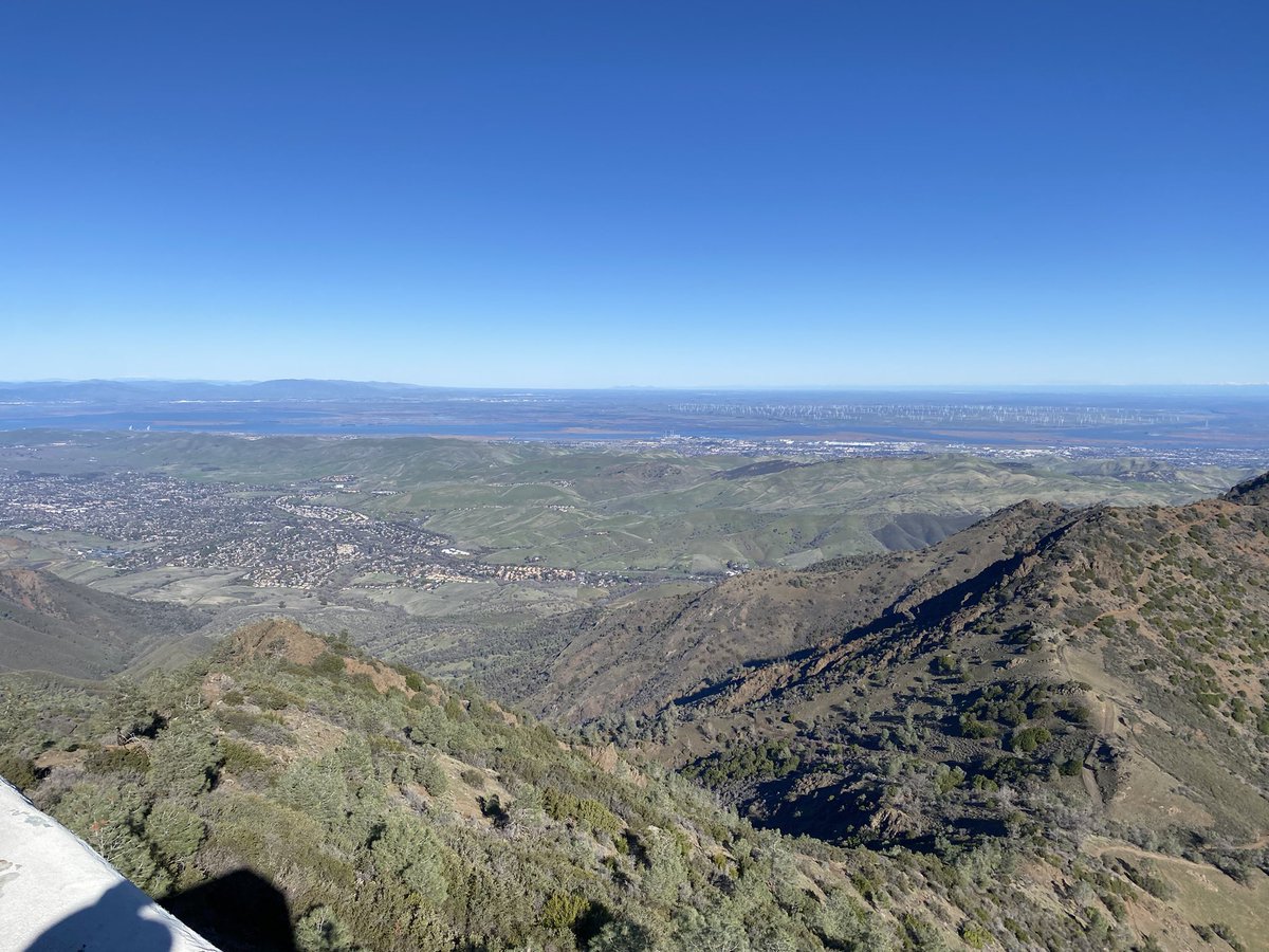 ethan_salter's tweet photo. @MelansonFinn Mt. Diablo in Northern California, east of Oakland. Inside state park larger than some national parks, connected to many other parks. 3,000’ of vert from any trailhead to the summit. Steep trails, fire roads, you name it. Hundreds of miles of trails. Photo is a view from summit. https://t.co/Ymtf1KcPy0