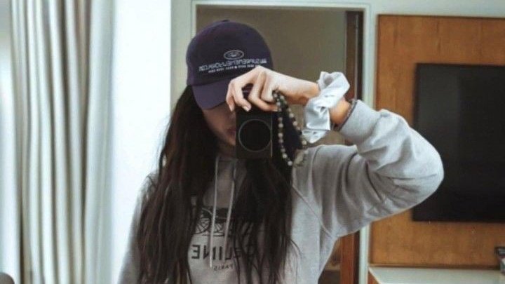 tópico que me deixa fraca: Lisa de boné