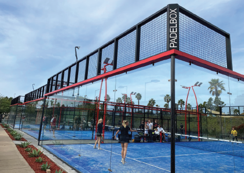 rsimagazine's tweet photo. Get the latest racquet sports industry updates in this month's edition of #industrynews #bollettieri #schwartz #uspta #ustafoundation #ASBA #usap #tennishalloffame #DavisCup #padel #blindtennisassociation #dunlop #shortsets #peoplewatch #federer #app ▶️ https://t.co/gCVY0S3Nf9 https://t.co/nZRC3SFGku