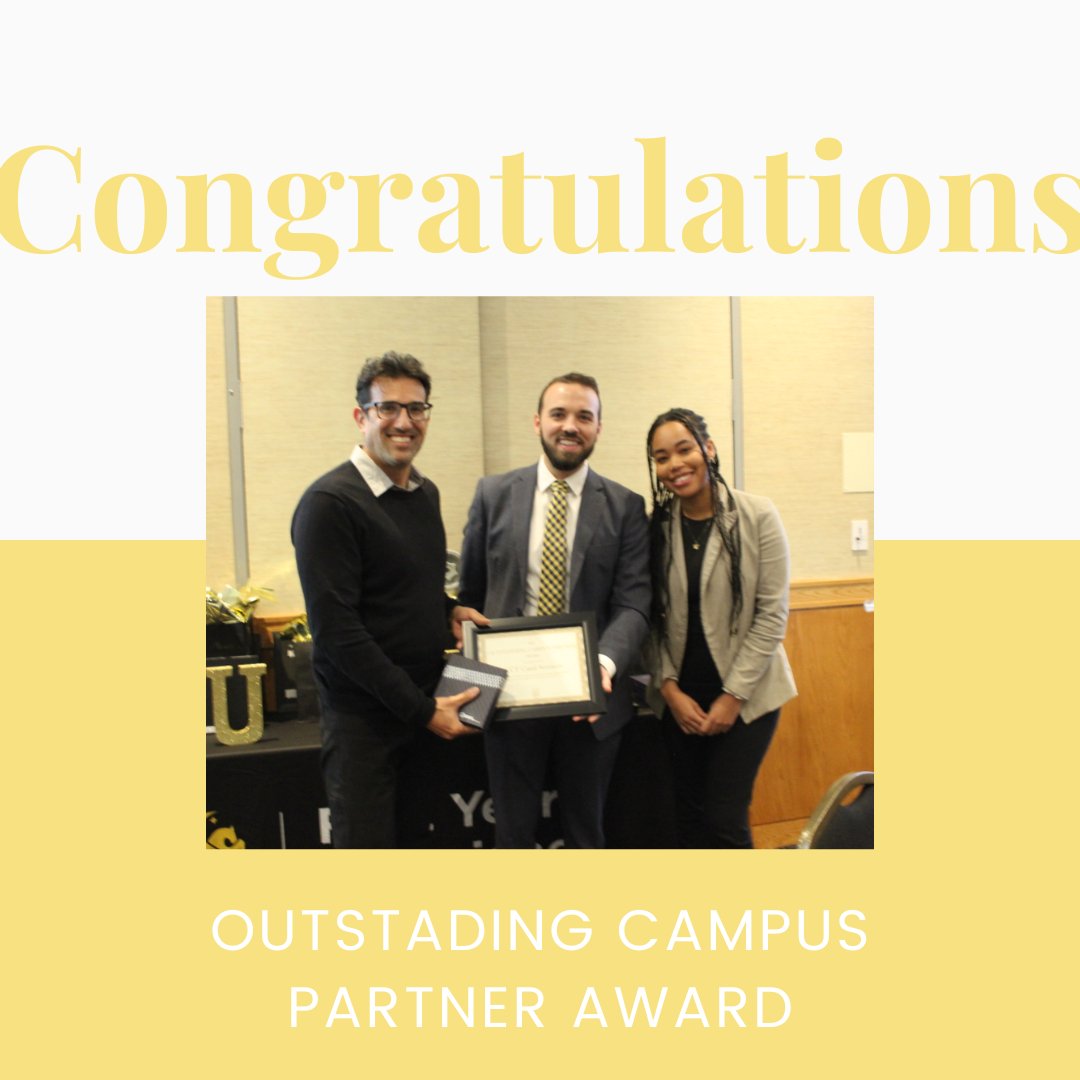 UCFCard's tweet photo. Thank you FYE for recognizing us with the Outstanding Campus Partner Award!!! https://t.co/RA86p1MISb