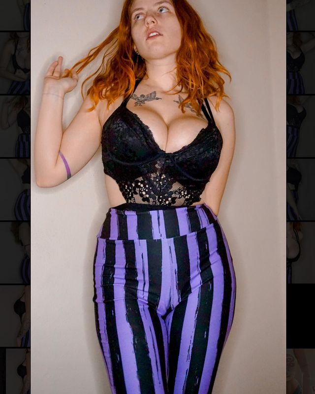 VampireFreaks's tweet photo. How amazing does @sophiesophie_98 look in the Distressed Black &amp; Purple Striped Flares ?! 💜🖤💜🖤

#Goth #GothicFashion #GrungeFashion #AltFashion #AlternativeStyle #GothStyle #VampireFreaks #AlternativeFashion #AlternativeLife #AlternativeModel #SpookyFashion #Emo #Grunge https://t.co/95voG4QADX