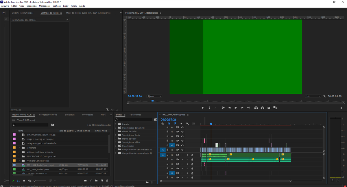 1Skyzin's tweet photo. Alguém sabe o pq do video ficar verde? https://t.co/146MsWpvBe