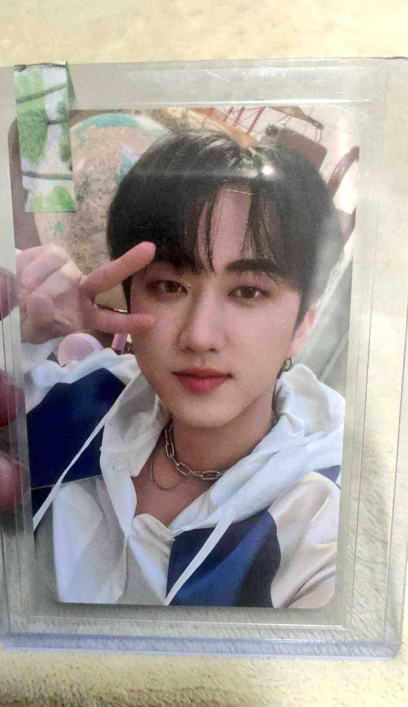 izzy__peezy's tweet photo. Just got my order! Thank you @linopuddingcart for Changbin! 🥹
#linopuddingproof https://t.co/HskdOXMnst