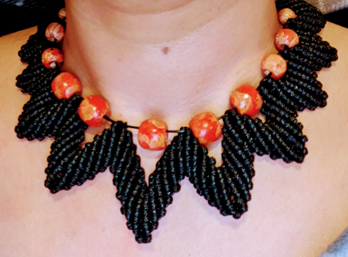 NightingaleNote's tweet photo. before finalizing the work
Pic 5 - quality check approved final work in neutral and pop out color contrasting beads.
#macramenecklace #nacramemaker #macrameartist #macramejewelry #macraweave #macramepattern #earthfriendly #buyhandmade #gifthandmade #ArtinCrochet #forcharity
2/2 https://t.co/5AJSI148Wz