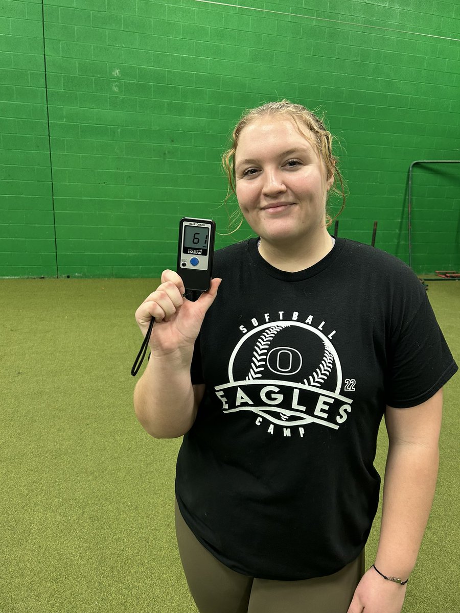 chaos_18u's tweet photo. Session 1 @Wass_Strength 60+ mph group!! Hard work pays off!! 💛💜🥎💪🏻 @maddymill10 @KarigannC @ShyannTruax @AlmaScotsSB @SienaHeights_SB @AQSoftball @bkoch1991 @SVSU_Softball @Paige_McMenemy @TiffinUSoftball @SAUCougarsSB @CUAA_Softball @coach__cavanagh https://t.co/M8gpg0dUJp