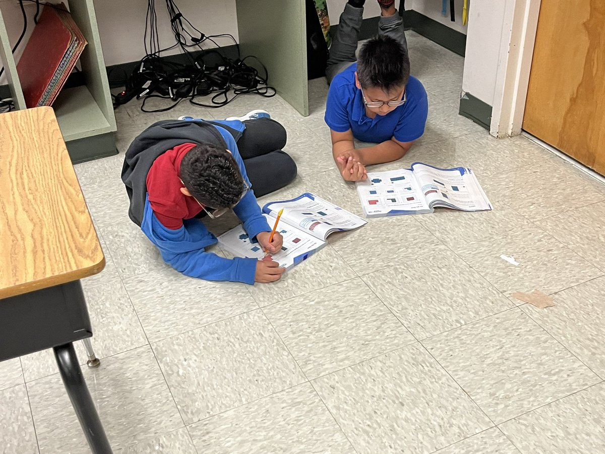 msbennertweets's tweet photo. We loved getting the opportunity to get both of our classes together to do an area rally coach after testing today! @kari_crowley https://t.co/7iuCJHpEOW