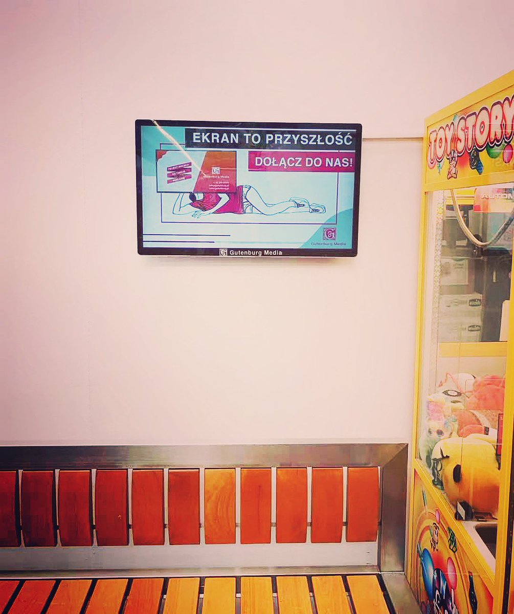 Gutenburg_Media's tweet photo. Wykorzystujemy zaawansowaną technologię, która pozwala na atrakcyjną oraz dynamiczną prezentację treści reklamowych, jak również reklamę, która jest przyjazna dla środowiska.
#GutenburgMedia
#centrumhandlowe #shoppingcenter #współpraca #dooh #warszawa #dziendobry #twitterpost https://t.co/Yc3tlnYfpQ