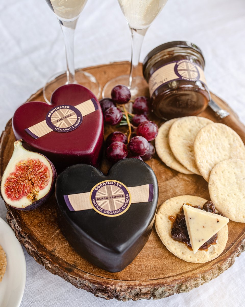 Great news, not only has the weekend arrived, but so has National Cheese Lover’s Day! How will you be celebrating? Here at Godminster HQ we voted for the heart-shaped cheddar and fizz combo🎉  #NationalCheeseLoversDay