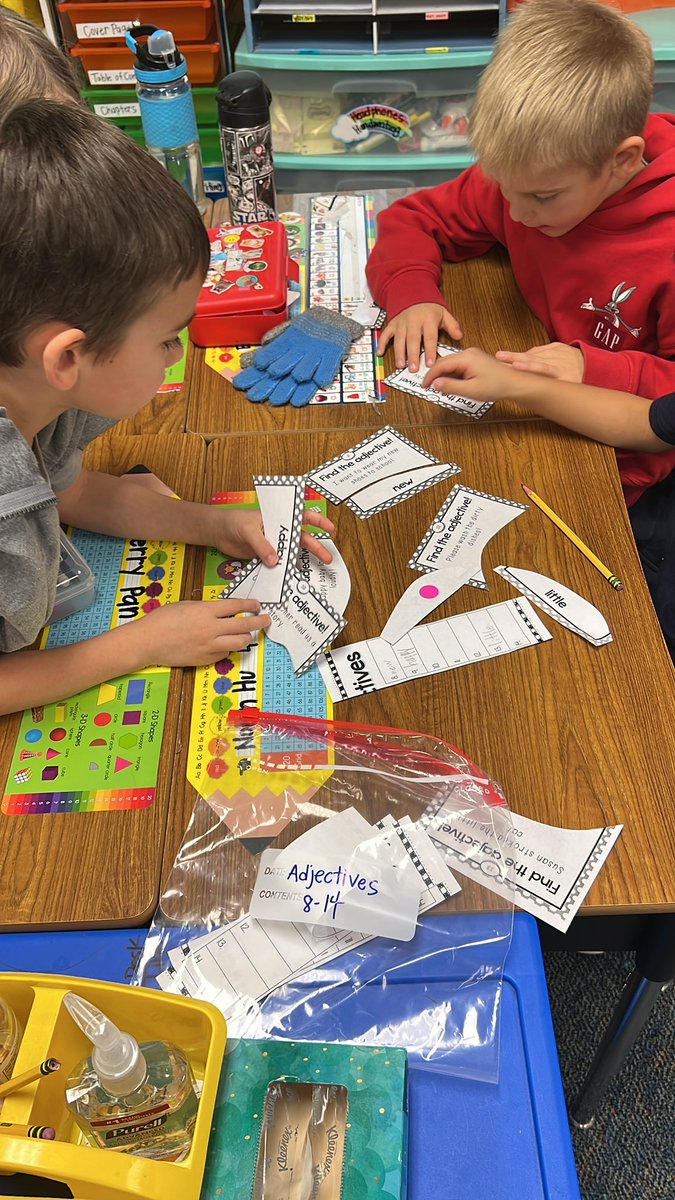We are reviewing for our adjectives assessment today by matching puzzle pieces to identify adjectives within a sentence! Working with a grammar group is too much fun! #adjectives #grammar #fridayfun #twehowl <a href="/TWEHowl/">Tom Wilson Elementary</a>