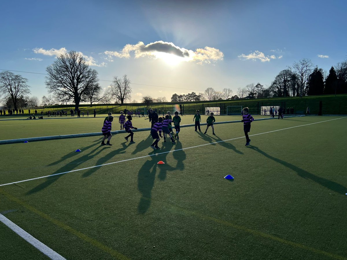ThorngrovePrep's tweet photo. After our matches being cancelled this week due to frozen pitches, the U9s were thrilled to hear that their rugby match was going ahead. Thank you Elstree for a glorious afternoon @ElstreeSchool #RugbySeason #SchoolMatches https://t.co/sb0938H4py