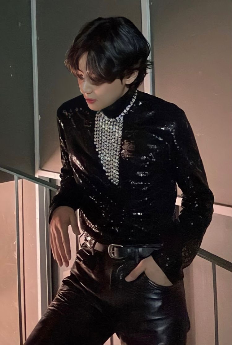 _nutae_'s tweet photo. รอดูสองคนนี้เขาจะไปแบรนด์ไหน https://t.co/TUdPCyw5CK