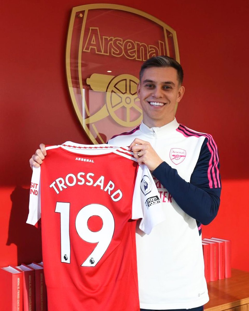 Leandro Trossard will wear the number 19 shirt at Arsenal 🔴