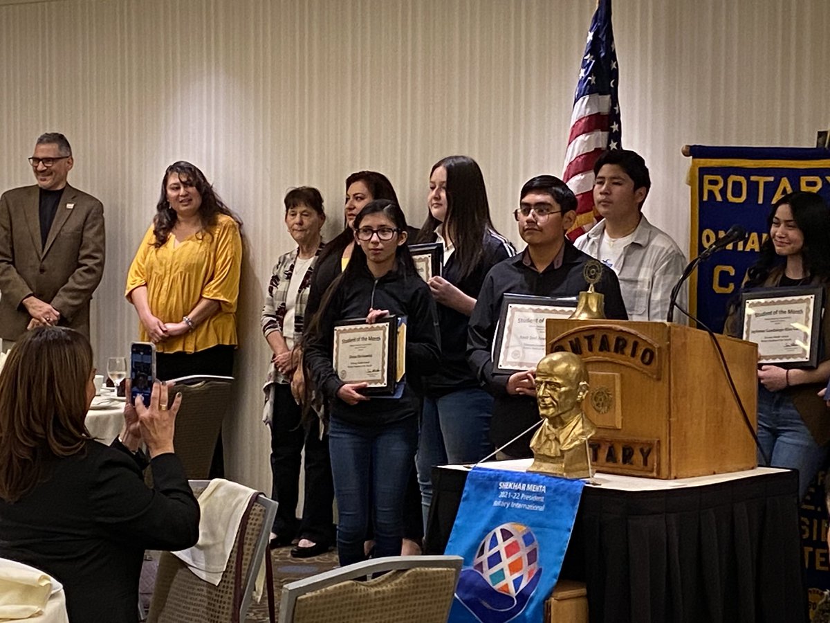 Congratulations to Diana, our Rotary Club Student of the Month! We’re so proud of you!