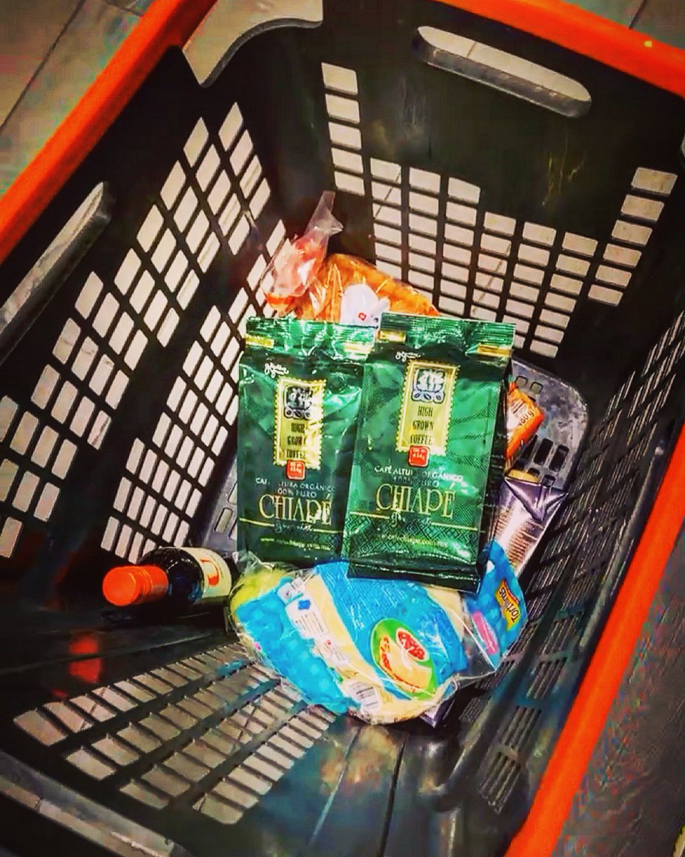 Para preparar el fin de semana!! No olviden visitar <a href="/Chedrauioficial/">Chedraui</a>  agrega a tu carrito el mejor café orgánico de Chiapas y disfruten su fin de semana!! Bonito viernes a todos!! 🌱☕️