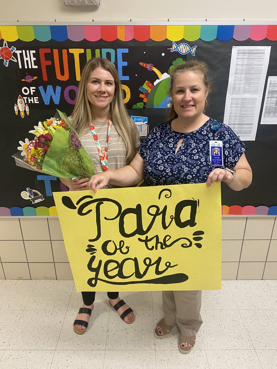 PhoenixLife_1's tweet photo. Congratulations! Thank you for all you do for the students and Alvin ISD community! Para of the year: Campus Secretary Mallory Gonzales. Teacher of the year: Michelle Deberry https://t.co/YcVjfmoCyE