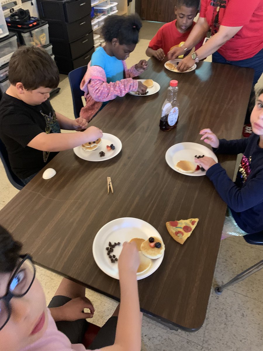 lfcarrington's tweet photo. Sculpture Pancakes this week in life skills…almost everyone wanted Mickey Mouse! https://t.co/OiVmYmBHzn