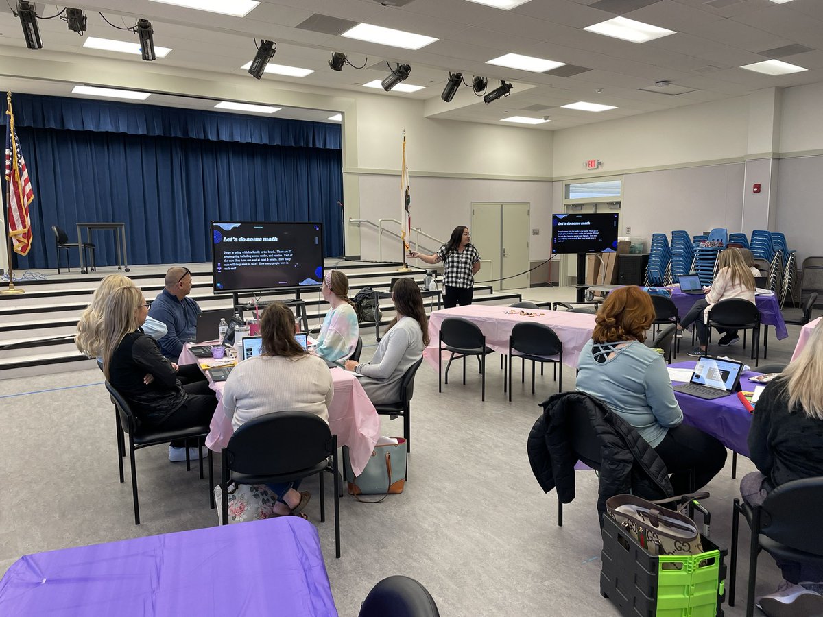 CGI math training with <a href="/TalkMath2Me/">Karon Akins</a> this morning. #FordFalcons #AlwaysDoYourPersonalBest #FalconAwesome