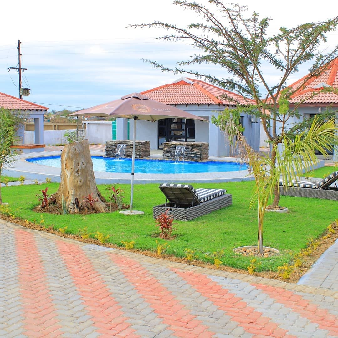 boutique_farm's tweet photo. Whether you're looking for a weekend escape or a long trip, we've got you covered with the best getaway deals

Book your stay with us 0645181840
#thefarmboutiqueguesthouse https://t.co/wQX2tZjMGW