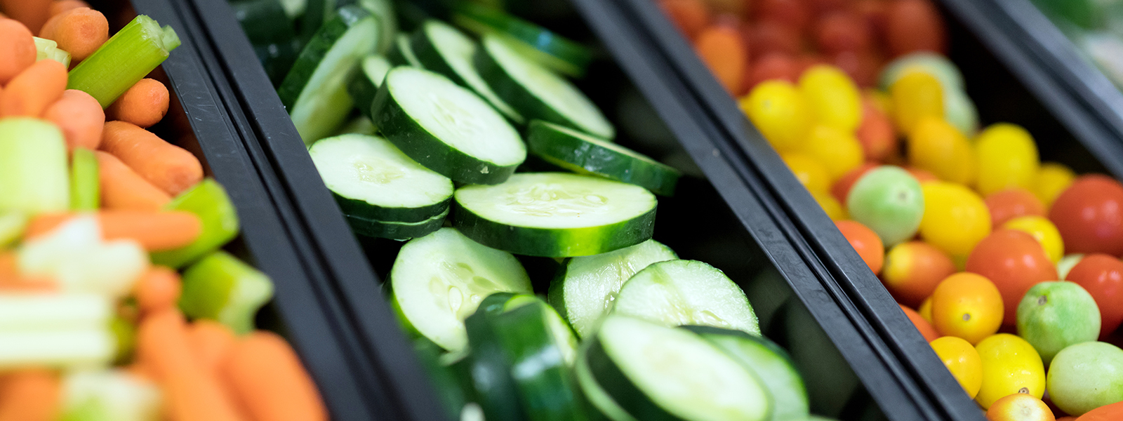 Fairfax Schools 🌟 on Twitter "The salad bar is back! 🥗 This month our