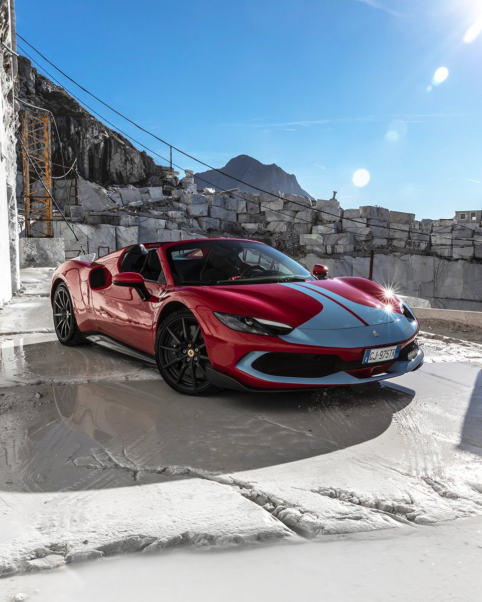 Crisp January days at the marble quarries of #MonteAltissimo.
#Ferrari296GTS #AssettoFiorano #Ferrari