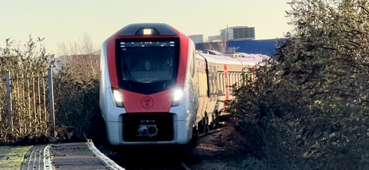 PlatformEdge1's tweet image. Final trip on 231007 today which takes me up to Cardiff Central from Grangetown #Class231