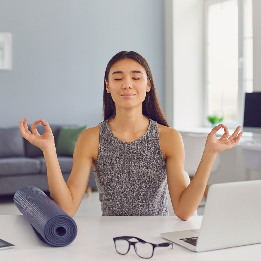SarahDReesCBT's tweet photo. Work-related stress is defined as ‘a harmful reaction that people have to undue pressures and demands placed on them at work’.
Read more 👉 https://t.co/wGiDW8uvXO
#PoorWorkLifeBalance https://t.co/Jm577uroS3