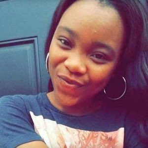MISSING: Have you seen Keeshae Eunique Jacobs? Last seen leaving her apartment building on foot in the Midlothian area of Richmond, VA off of Erich Road in September of 2016. Her family is still searching for her! 
More: blackandmissinginc.com/missing-person… #missingpersons
