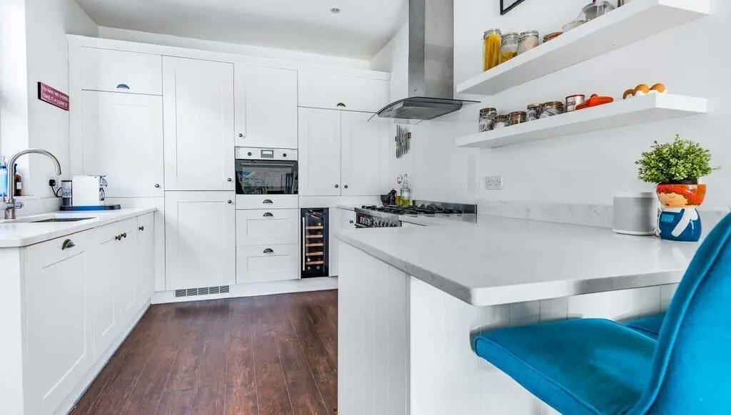 FOR SALE - A beautifully presented and extended Victorian property with an exceptional open plan kitchen and converted loft, resulting in deceptively spacious living, bedroom and bathroom accommodation, in a popular road in the heart of Rusthall.

buff.ly/3GU9QOw