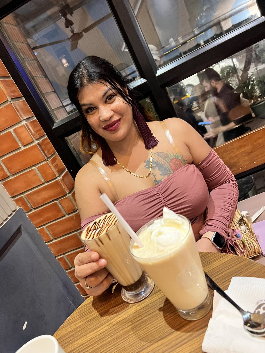 Soniya Maheshwariofficial on Twitter: "I am coffee lover #ACTRESS