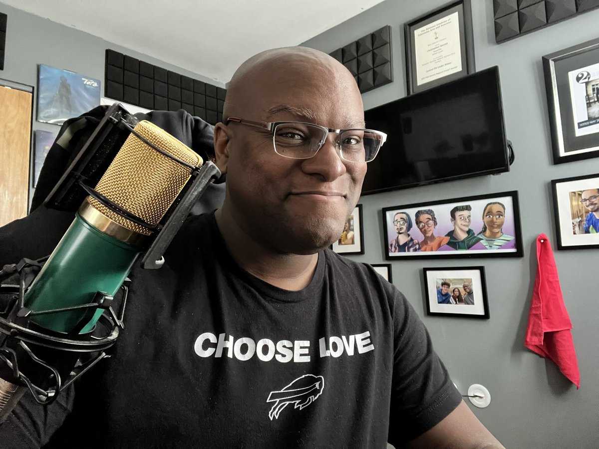 ChrisGTraffic's tweet image. Happy National DJ Day!!! #miccheck #trafficguy #Radio #NationalDJDay #iHeartRadio #blackinformationnetwork