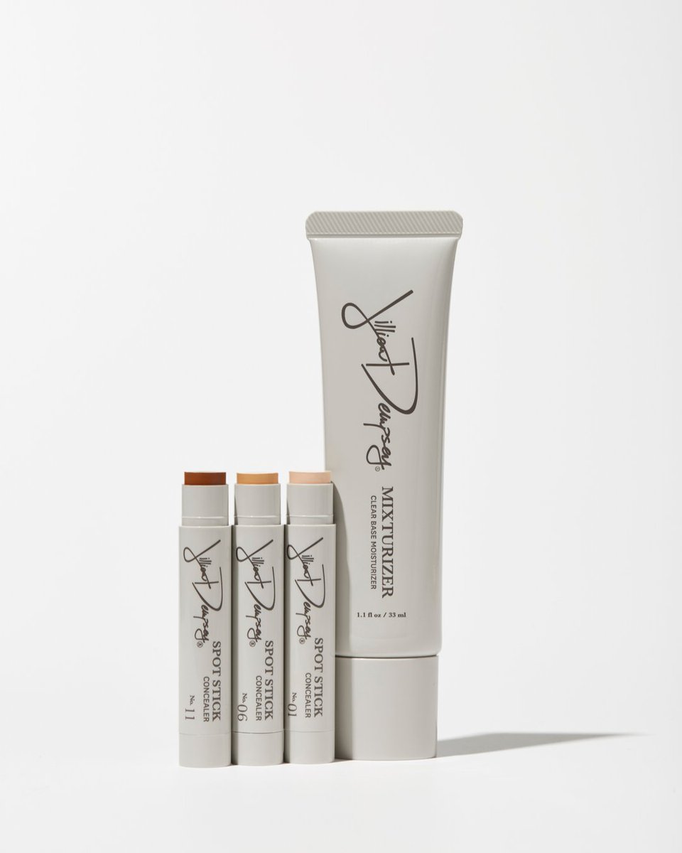 Spots Sticks and Mixturizer just belong together 🤝 Prep skin with Hydrating Eye Masks and my Gold Bar before applying your Spot Stick + Mixturizer combo. The Mixturizer's nozzle control tip gives you extreme accuracy and zero waste!