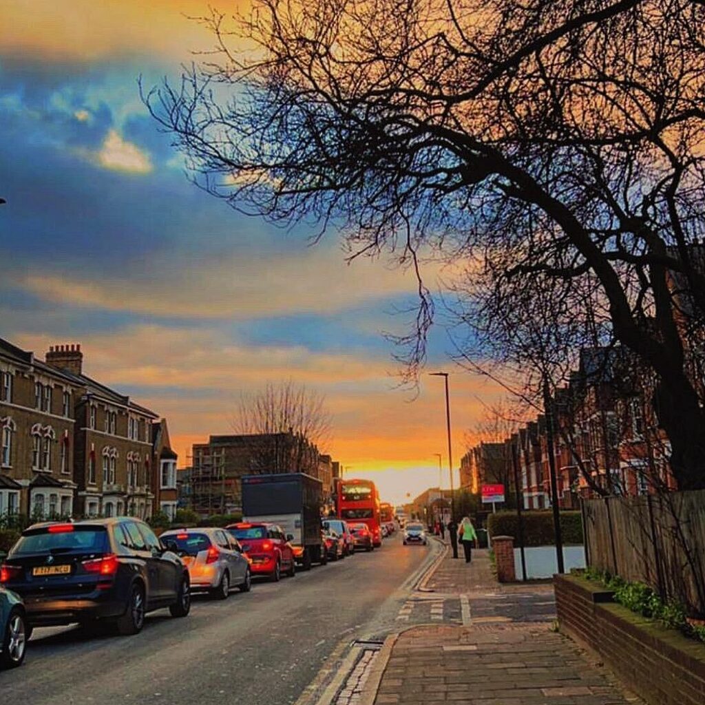 It looks like Greyhound Lane leads to Mordor. Thanks @nandhu97_ for sharing
#mystreatham #streatham #streathamhill #streathamcommon #streathamhighroad #lambeth #london #streathamvale #furzedown #brixton #claphamcommon #balham #tooting #croydon instagr.am/p/CnpMbBCo7UI/