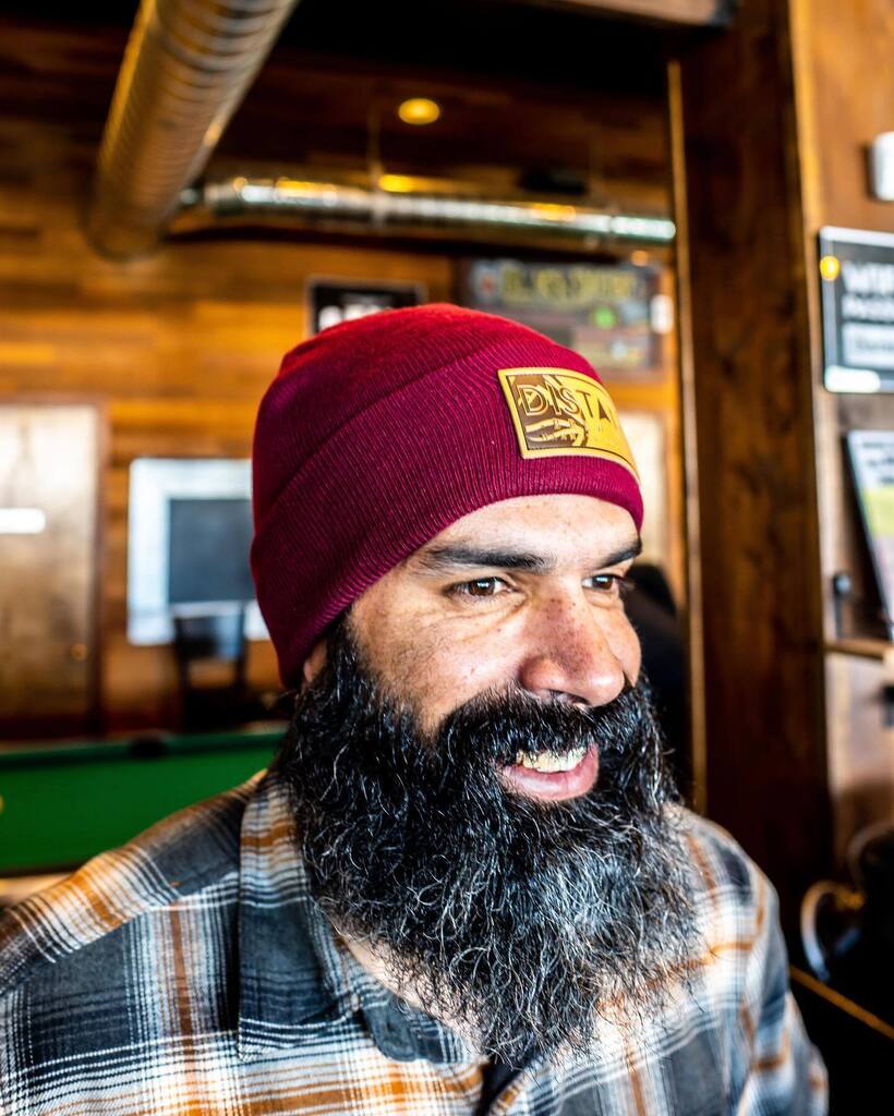 Happy Friday!! Check out our sweet new beanies, got them just in time to keep you warm with this cold weather we’re getting 🥶 

They are now available on our online shop as well as for purchase at the brewery, which color is your favorite?😁

#distantbrewing