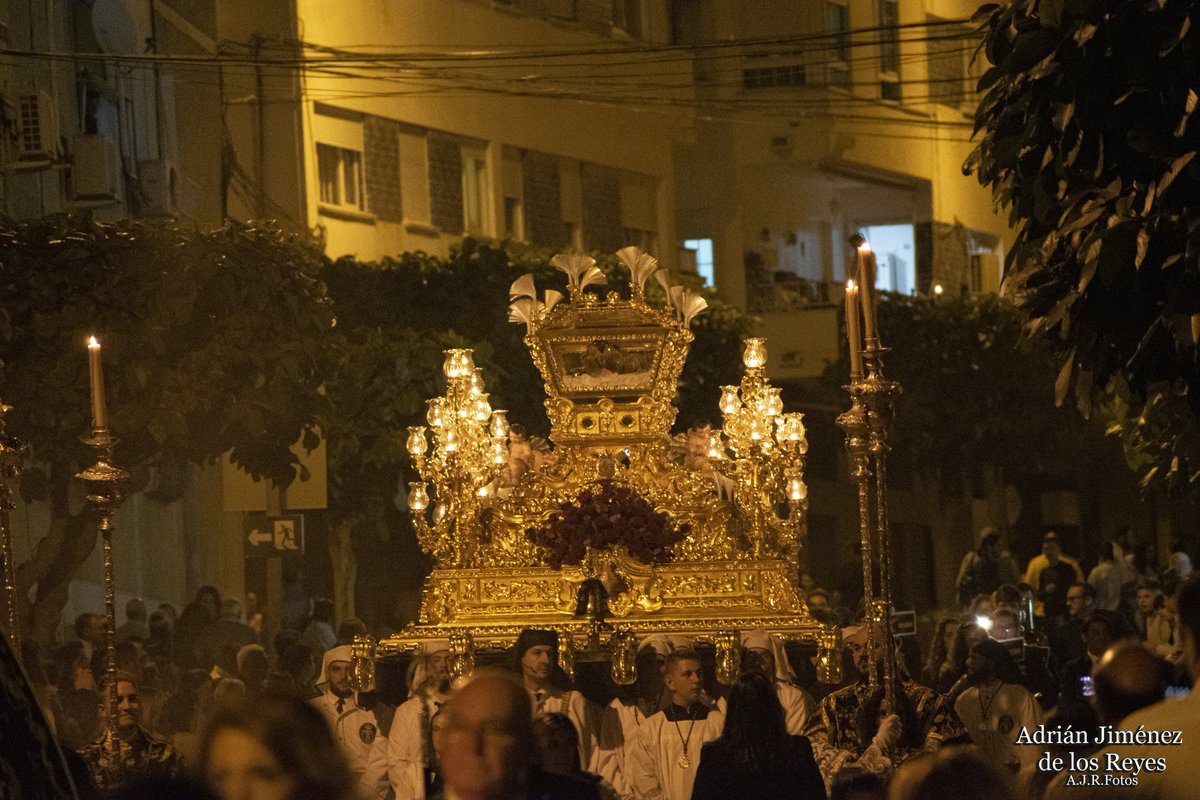 AJRFotos1's tweet photo. Magna Vélez-Málaga | Sepulcro
#CofradiasMLG #magnavelez https://t.co/1q6q4yJ5h4