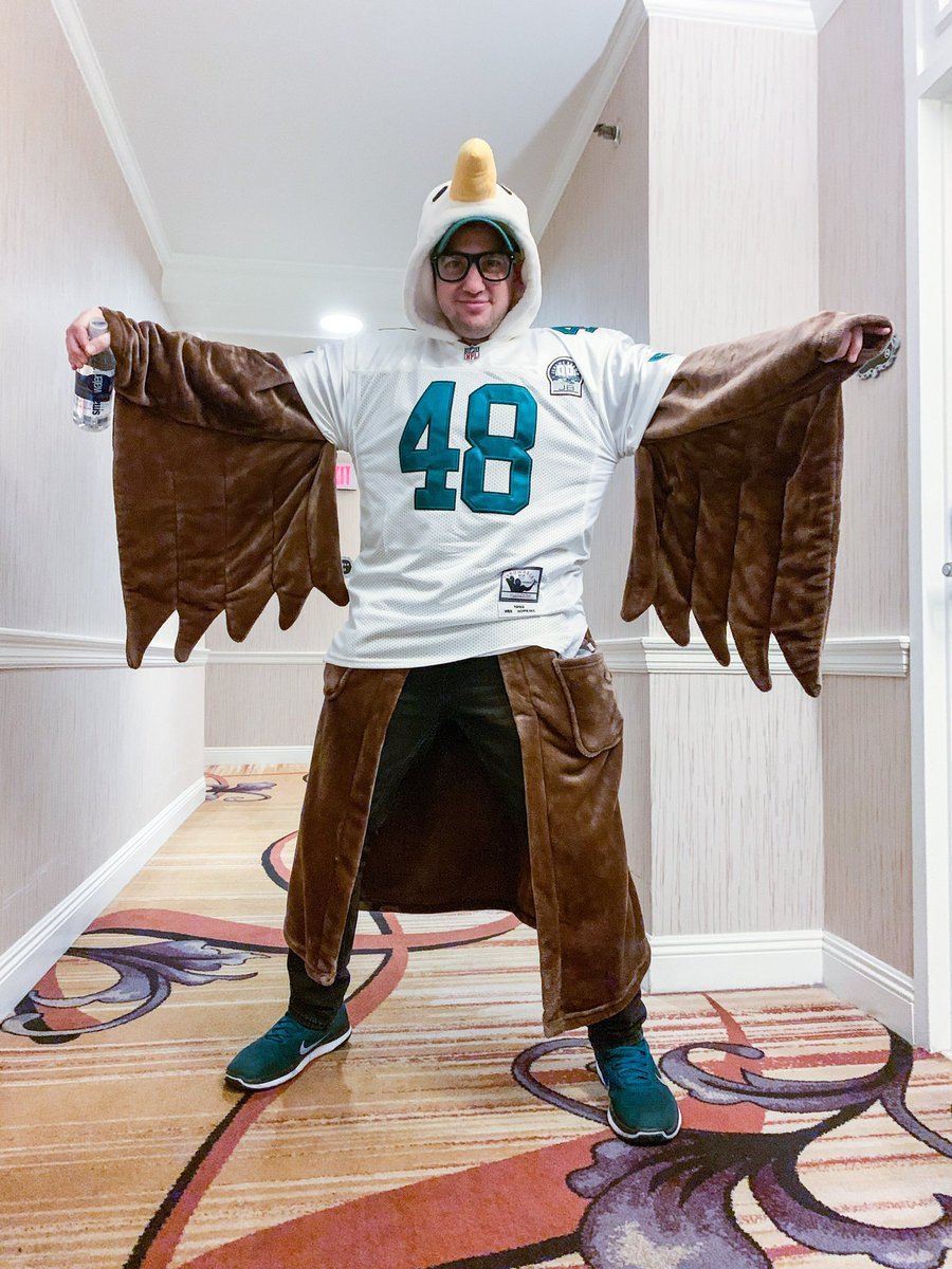 IndependentPHL's tweet photo. ##ItsMillerTimePhilly and my last name is Miller! Let’s get me in that Flight Nest for the playoffs! @Eagles @MillerLite #FlyEaglesFly #GoBirds https://t.co/P4ShqPqjeU