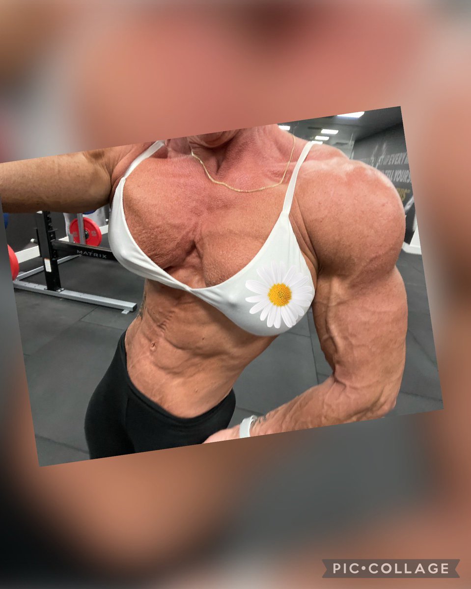 Miss_RedDiamond's tweet photo. Nobody cares about your hair when your biceps look like this https://t.co/lbVGEHYgGX