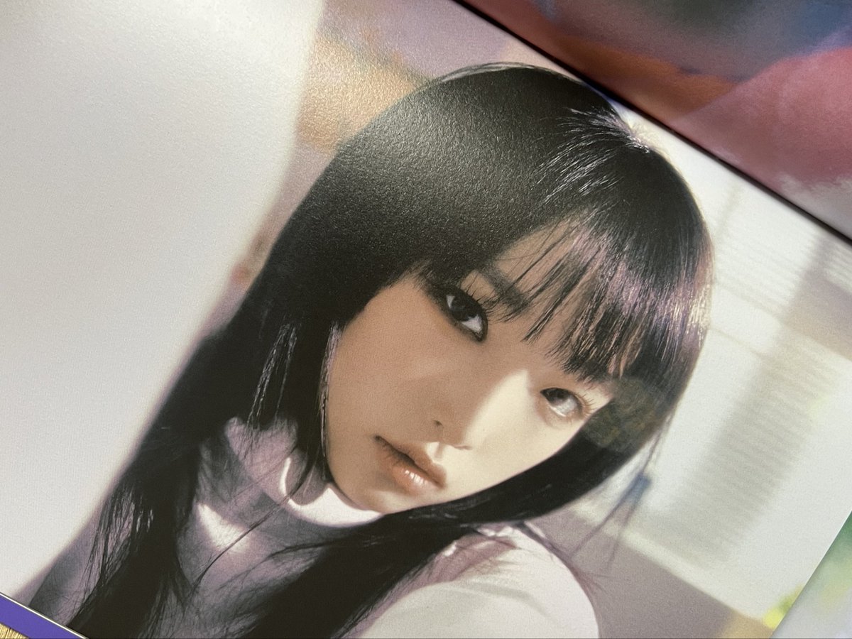 929_o3o's tweet photo. 최예나 러브워 앨범 사야하는 이유
포토북이 레전드 개아름다우심 https://t.co/aMskY3SqyR