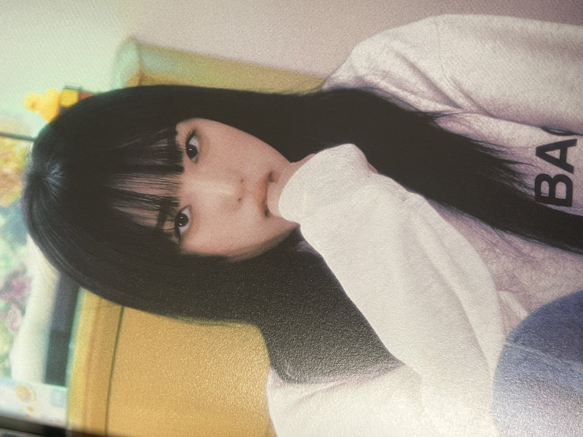 929_o3o's tweet photo. 최예나 러브워 앨범 사야하는 이유
포토북이 레전드 개아름다우심 https://t.co/aMskY3SqyR