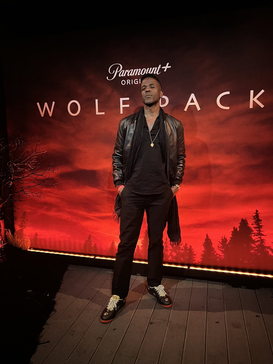 ThatRobKirkland's tweet photo. WOLFPACK ๐บ๐ฅThx @paramountplus fam for a fun night! Check the new series @WolfPackOnPPlus streaming 1.26.23 on #paramountplus. #wolfpack
๐งต@buckmasonusa ๐@gucci
#buckmasonusa #gucci
@MikeyLiotta @topaliangrace @hosseinirae #prmachine https://t.co/BLiE3peirJ