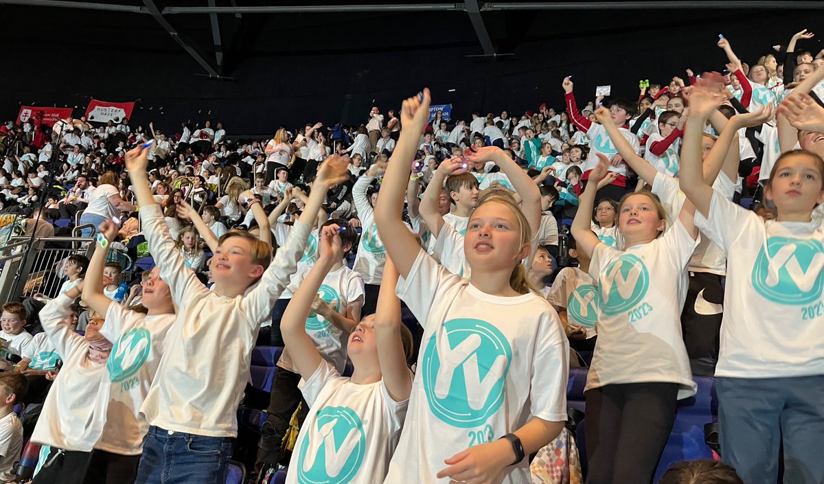 WHP_Music's tweet photo. Yesterday our Year 6 pupils travelled to the O2 Arena to perform in this year's Young Voices Concert. They joined with over 8,521 children to perform alongside artists Heather Small, Anna Phoebe and The Beatbox Collective. 
@WestHillPark @YVconcerts https://t.co/c6SjsnioBG