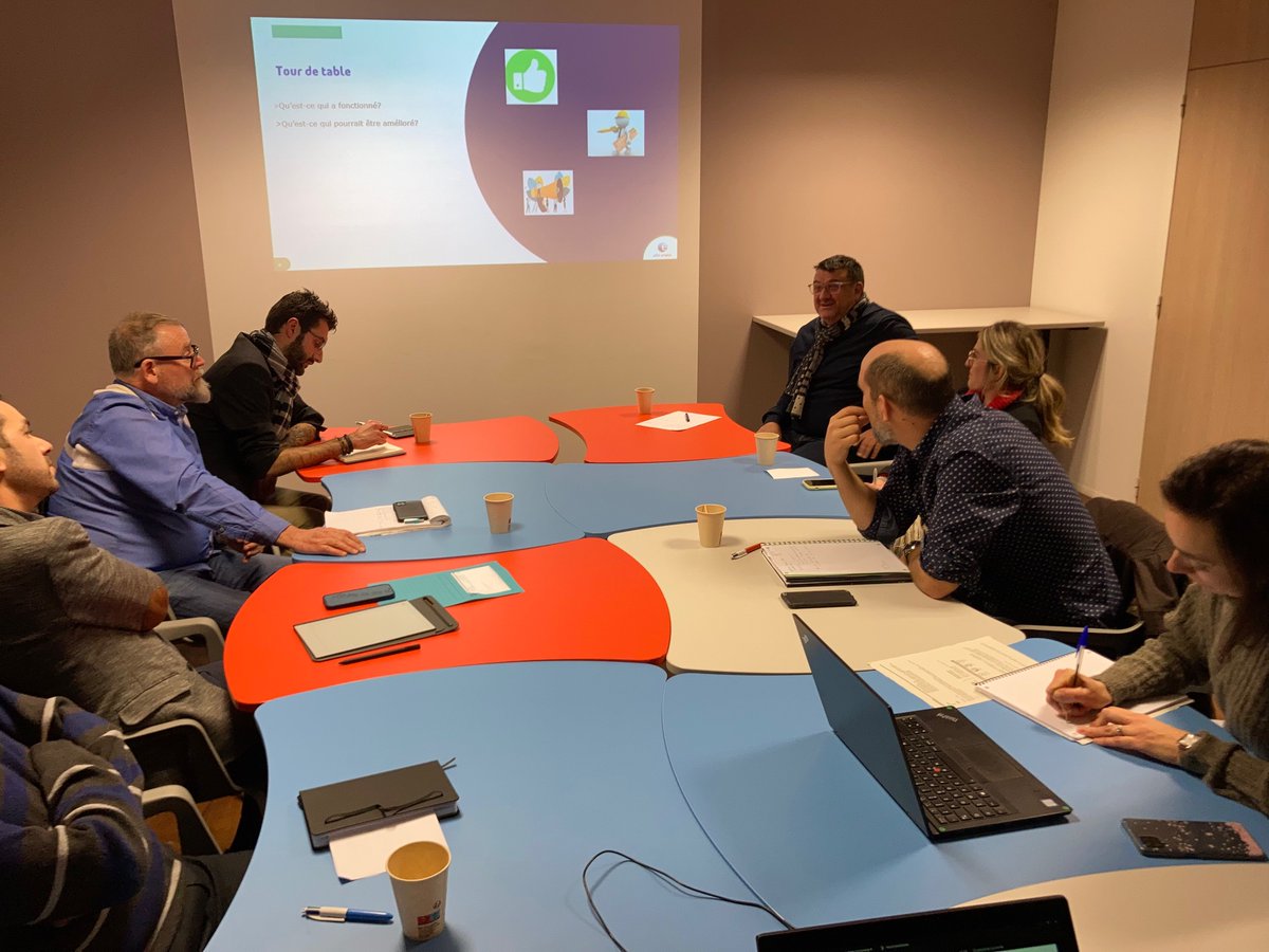 #AvecPôleEmploi <a href="/PeAndrezieux/">France Travail Andrezieux-Boutheon</a> et la MRS  bilan du parcours sur-mesure textile avec les entreprises (Neyret,Sigvaris,Urgo,Julien Faure),l’opco 2I,et Maya Campus.Des embauches,et des entreprises satisfaites !👍 <a href="/Schall_eric/">Eric Schall</a> <a href="/FatihaJanier/">Fatiha Janier</a>