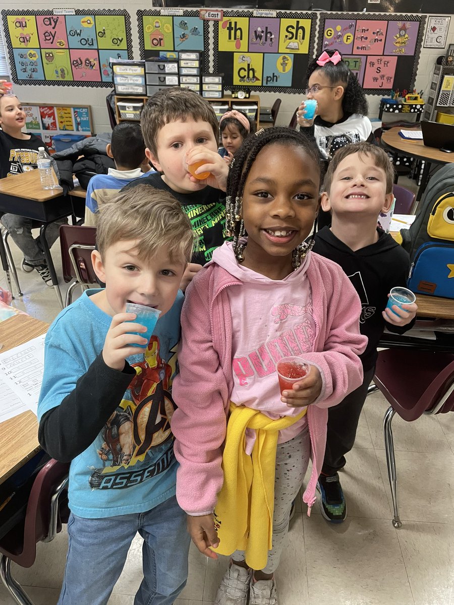 Heidi Sansone tweet media