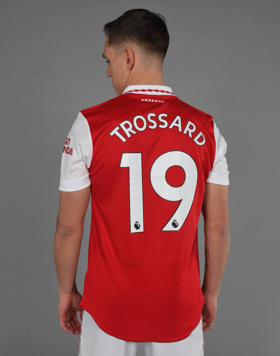 londonbluenews's tweet image. Retweet For Mount___Like For Trossard #cfc