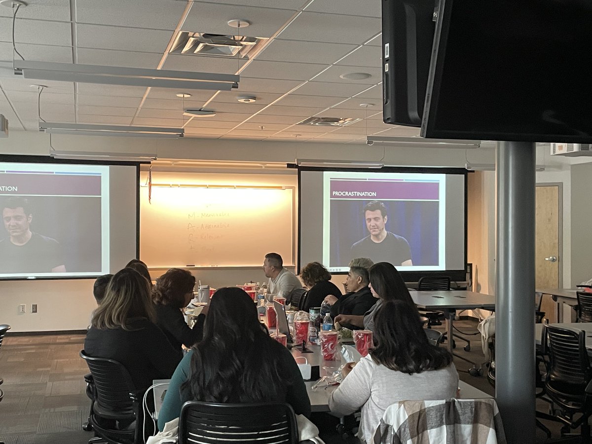 CompassCBS's tweet image. It was an honor to facilitate the annual strategic planning retreat with the National Association of Hispanic Nurses this past Saturday. These incredible leaders are making a positive impact in the community through their scholarships, promoting healthy equality, and fosterin ...