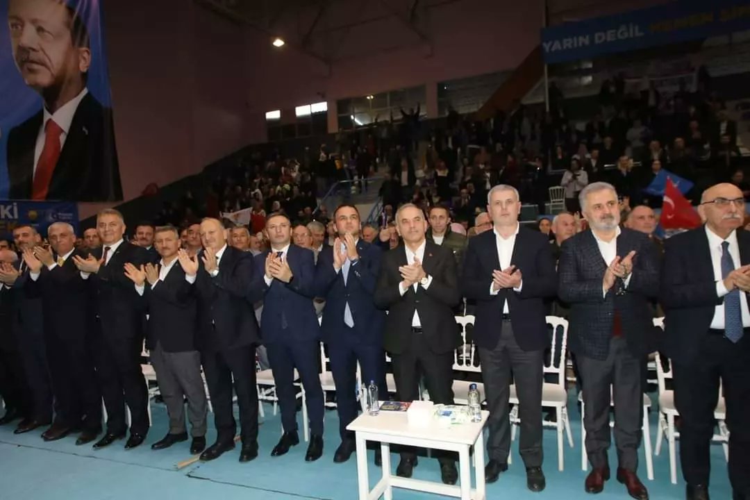 AK Parti Genel Başkanvekilimiz hemşehrimiz, kıymetli büyüğümüz Sn. Prof. Dr. Numan Kurtulmuş’un teşrifleriyle;

Genişletilmiş İl Danışma Meclisi Toplantımız ve Vefa buluşmamımızı Ordu Atatürk Kapalı Spor Salonunda büyük bir çoşku ile gerçekleştirdik..
<a href="/akkadinfatsa/">AK Kadın Fatsa 🇹🇷</a>
